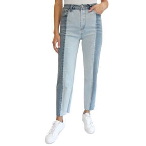 D5. Women's Almost Famous Jeans Size 11, Blue Colorblock